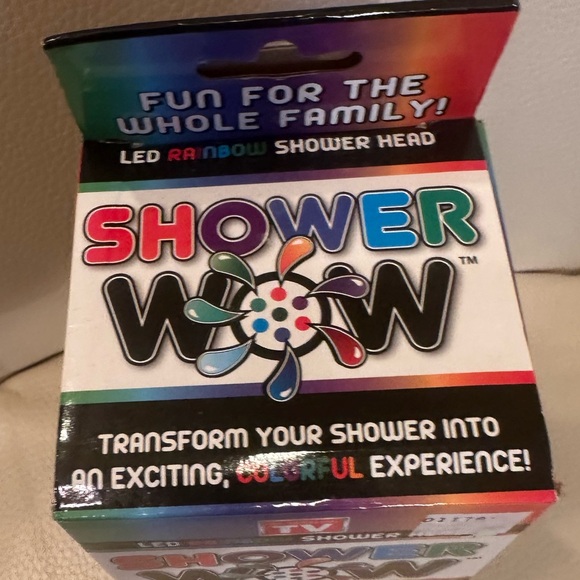 NWT Shower WOW As Seen on TV LED Rainbow Shower Head for a Colorful Experience - Picture 3 of 7